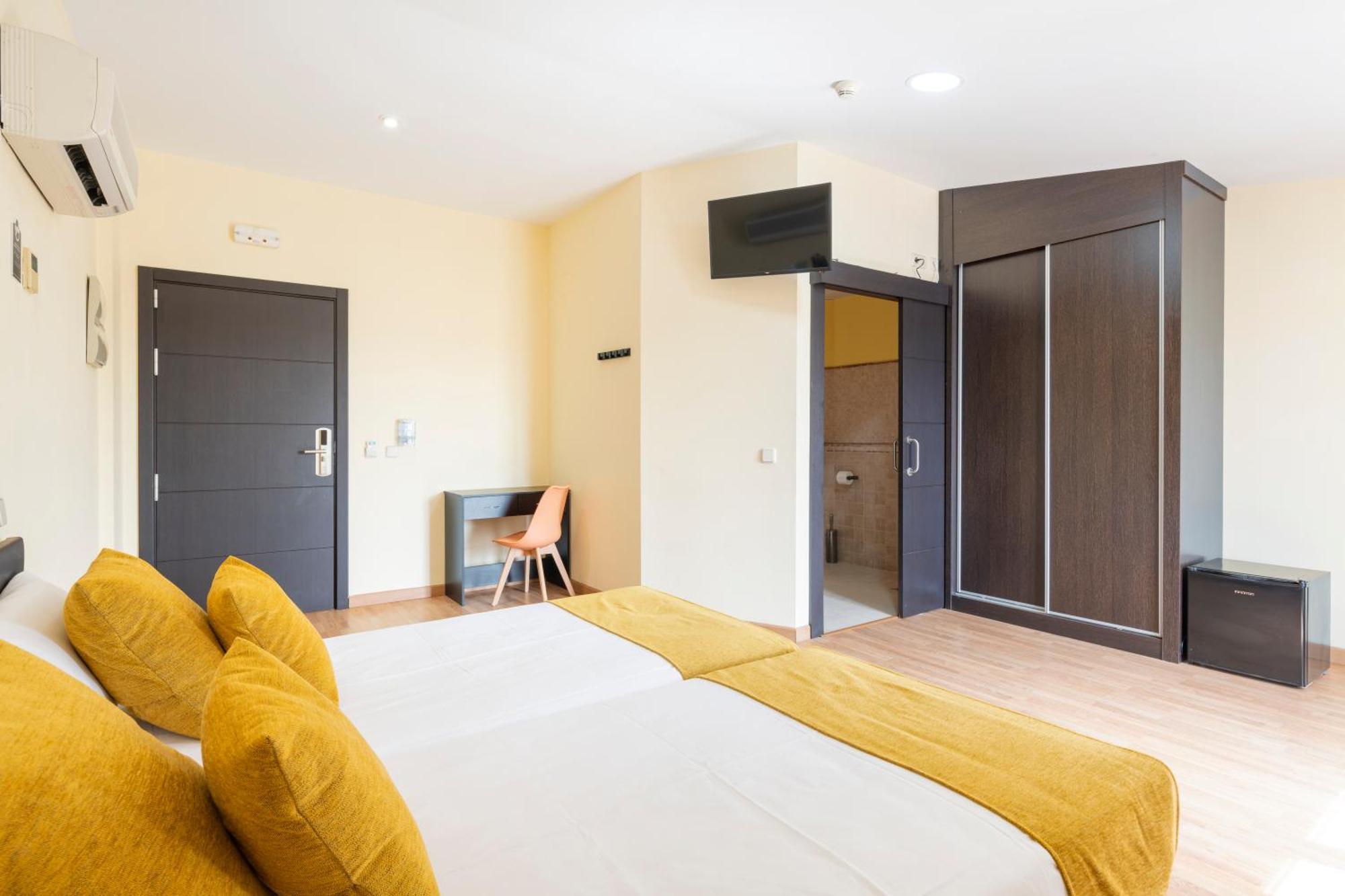 Hotel Alda Borox Екстер'єр фото